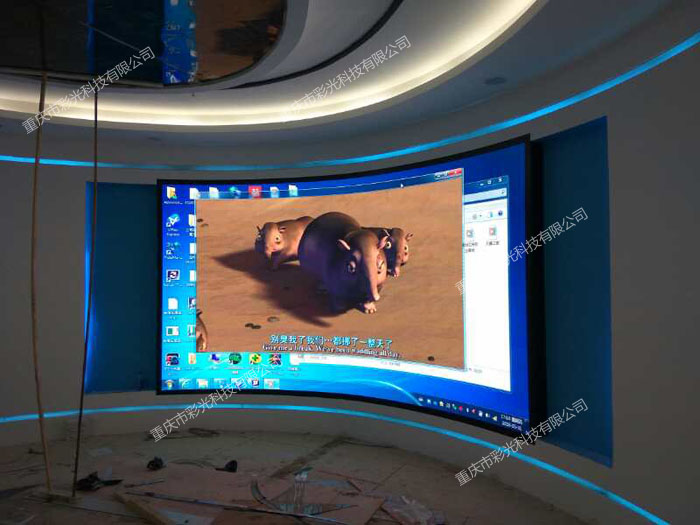 室內(nèi)led顯示屏與室外led顯示屏有什么區(qū)別